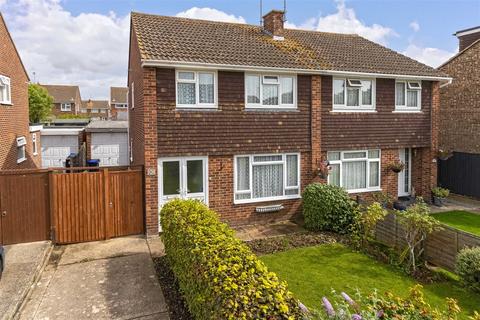 105 Boxgrove, Goring By Sea, Worthing, BN12 6LX
