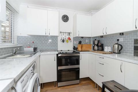 41 Kipling Avenue, Goring By Sea, Worthing, BN12 6LQ