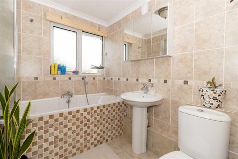 41 Kipling Avenue, Goring By Sea, Worthing, BN12 6LQ