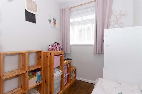 41 Kipling Avenue, Goring By Sea, Worthing, BN12 6LQ