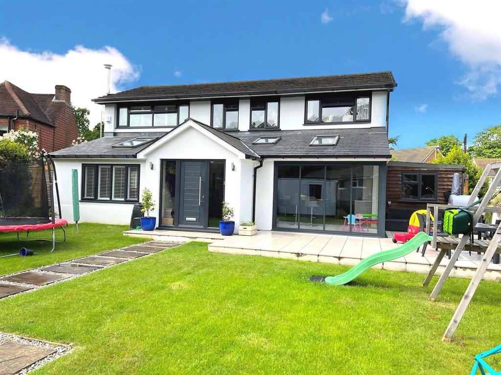 Old Turnpike, Fareham 4 bed semidetached house £550,000