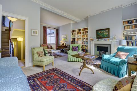 18 Edwardes Square, London, W8 6HE