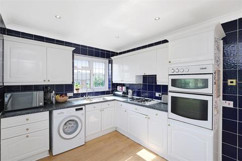 8 Hale Close, London, E4 6SA
