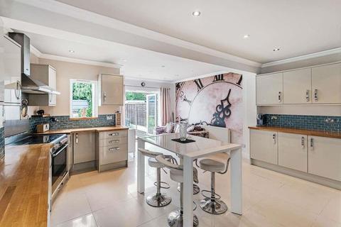 42 Harold Road, Chingford, London, E4 9SN