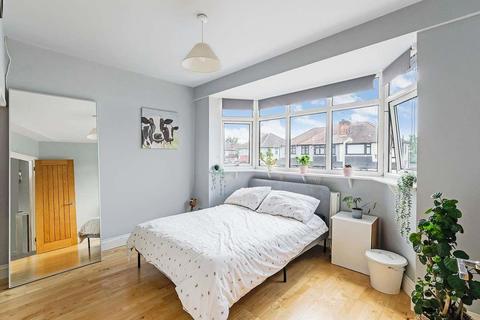 42 Harold Road, Chingford, London, E4 9SN