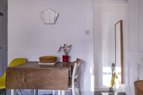 29a Adelphi Road, Epsom, KT17 1JB