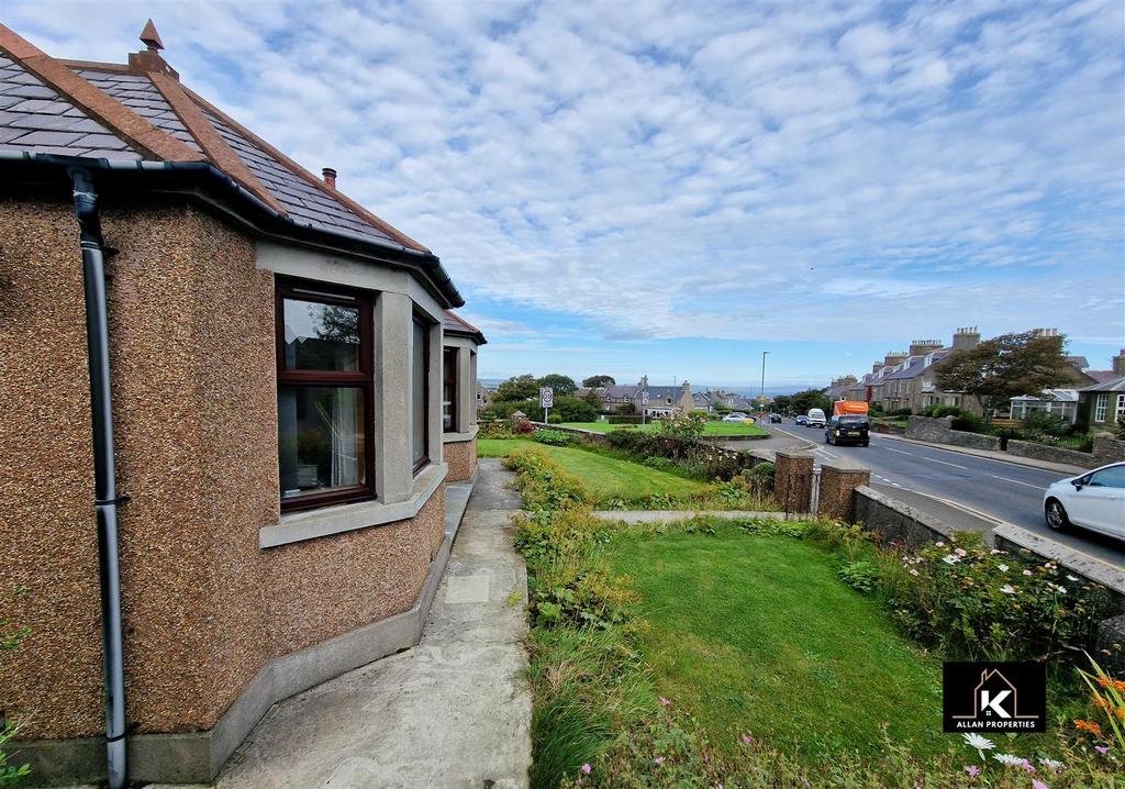 Bignold Park Road, Kirkwall 3 bed detached house for sale £230,000
