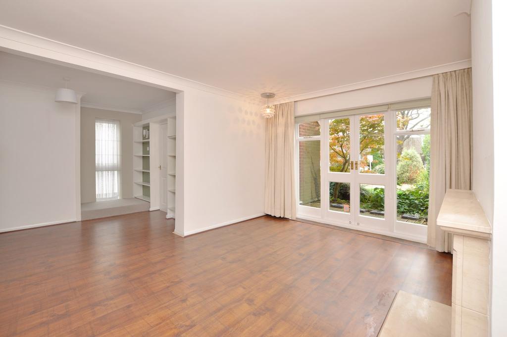 Kingswood Road, Bromley, BR2 3 bed semidetached house £2,000 pcm (£