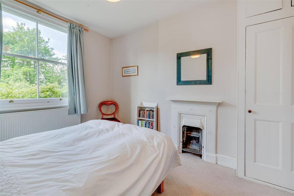 FOR SALE Wilmington Avenue W4