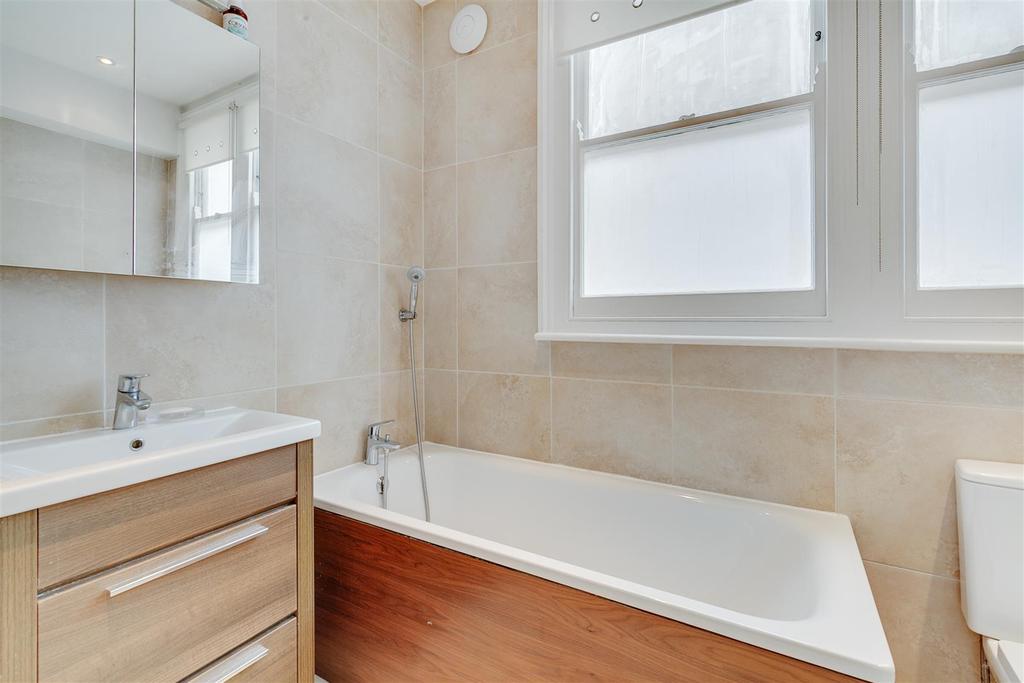FOR SALE Wilmington Avenue W4
