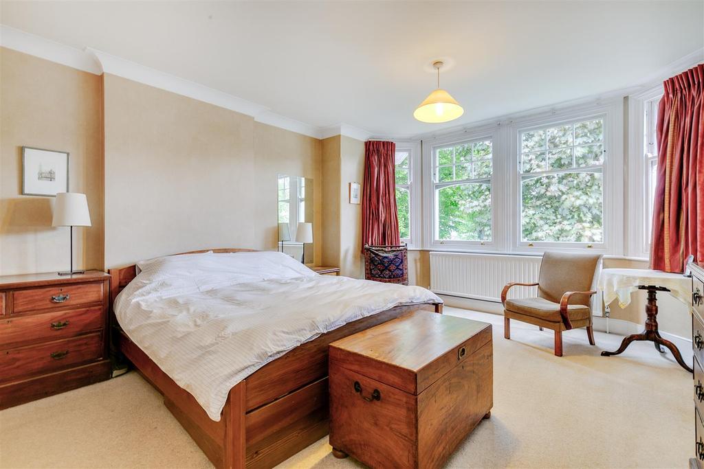 FOR SALE Wilmington Avenue W4