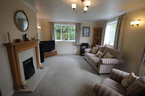 5 bedroom detached house for sale, Friars Close, Cheadle
