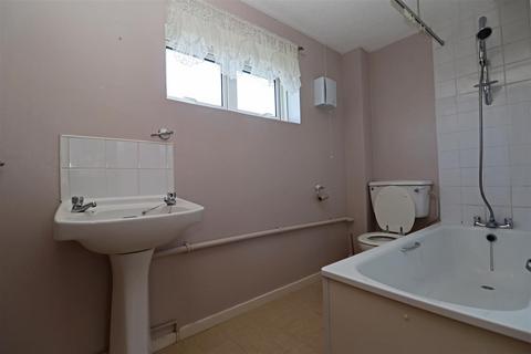 11 Brookland Way, Coldwaltham, Pulborough, RH20 1LT