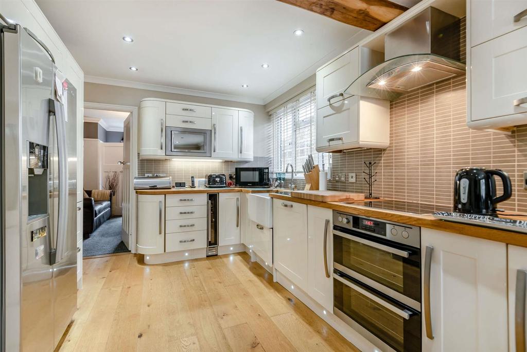 Yeoman Way, Bearsted, Maidstone 4 bed detached bungalow for sale £655,000
