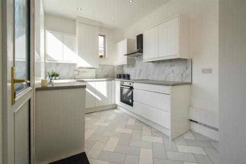 16 Adelaide Street, Clayton Le Moors, Accrington, BB5 5LU