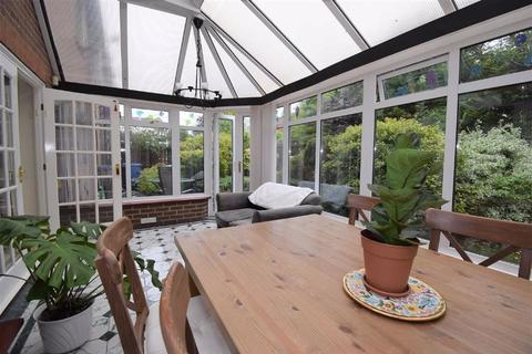 80 Beaconside, South Shields, NE34 7PX