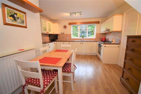 80 Beaconside, South Shields, NE34 7PX