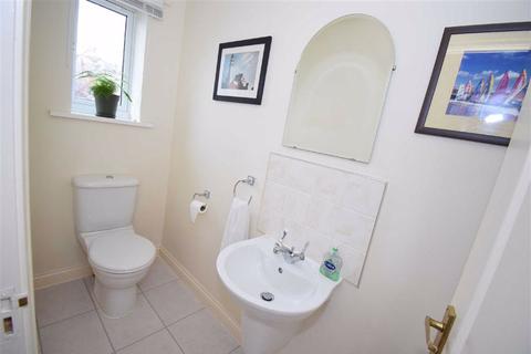 80 Beaconside, South Shields, NE34 7PX