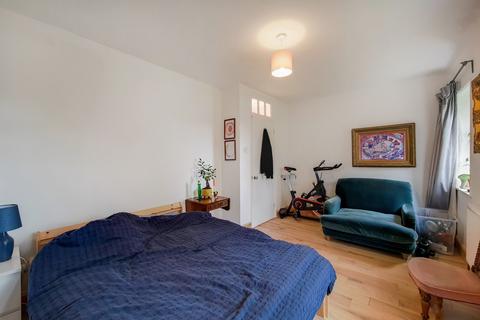 11 Hall Drive, London, W7 1AB