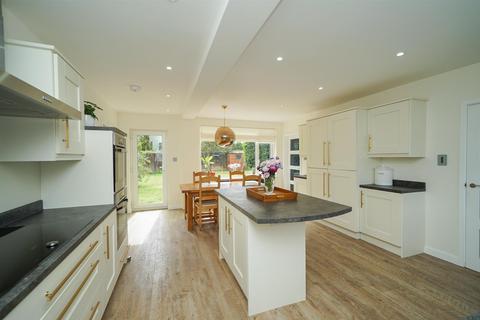 53 Weston Avenue, Leighton Buzzard, LU7 4QZ