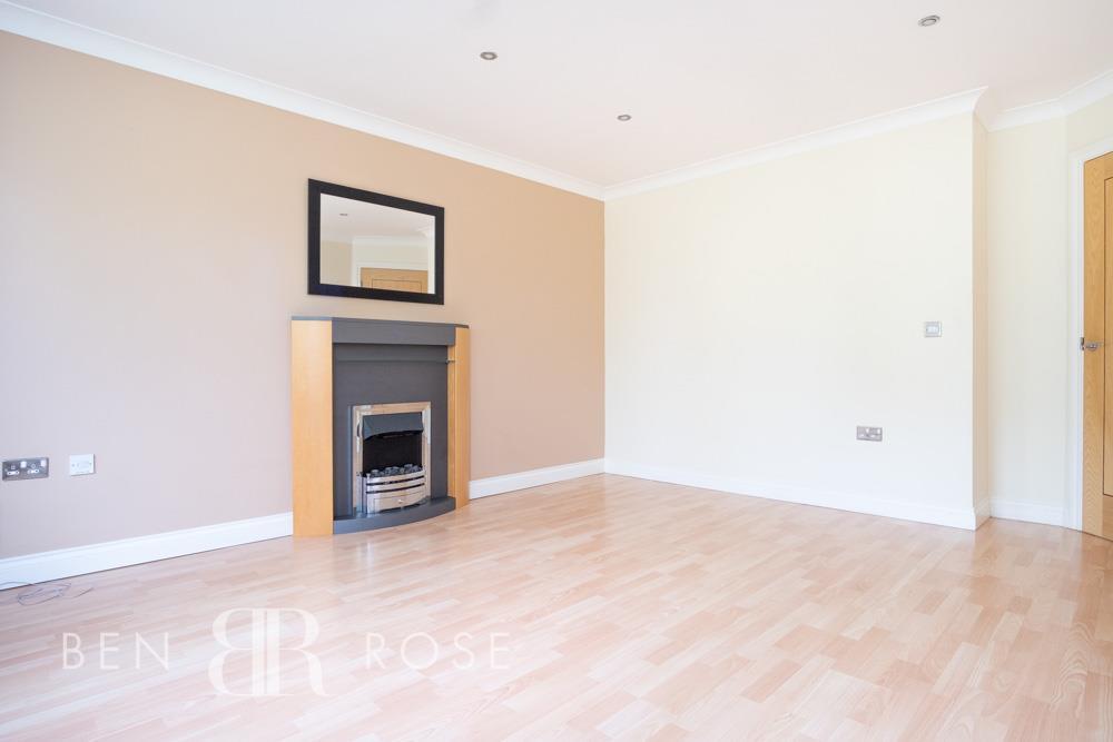 Brampton Drive, Bamber Bridge, Preston 2 bed flat for sale £118,000