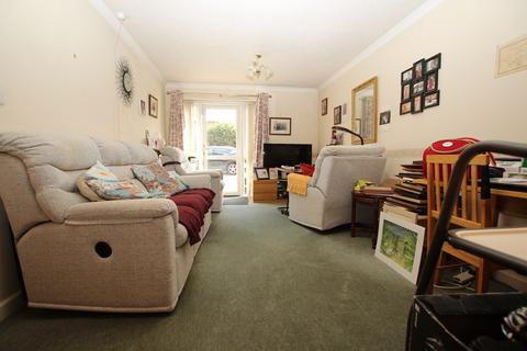 1 bedroom ground floor flat for sale - Shortmead Street, Biggleswade, SG18
