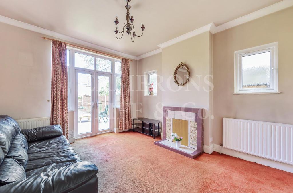 Geary Road, Dollis Hill, NW10 3 bed detached house £925,000