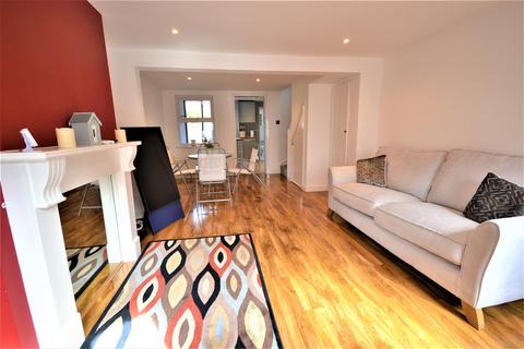 10 Crouch Road, Burnham-on-crouch, CM0 8DX