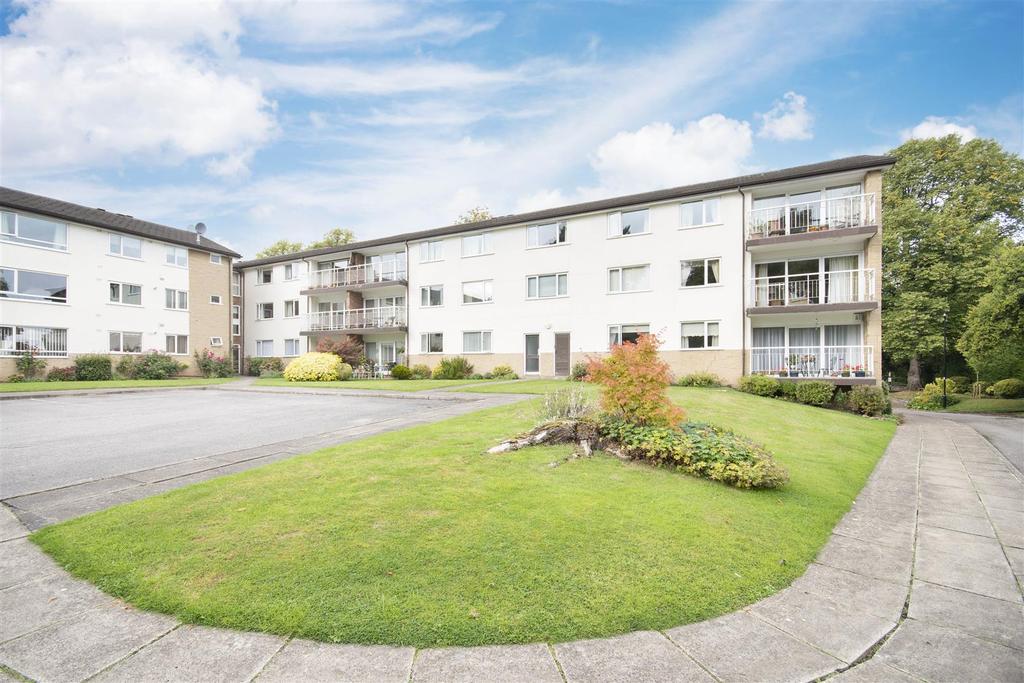 54 The Glen, Endcliffe, S10 3FN 3 bed apartment £325,000