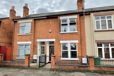 5 bedroom terraced house for sale - Knowles Road, Gloucester