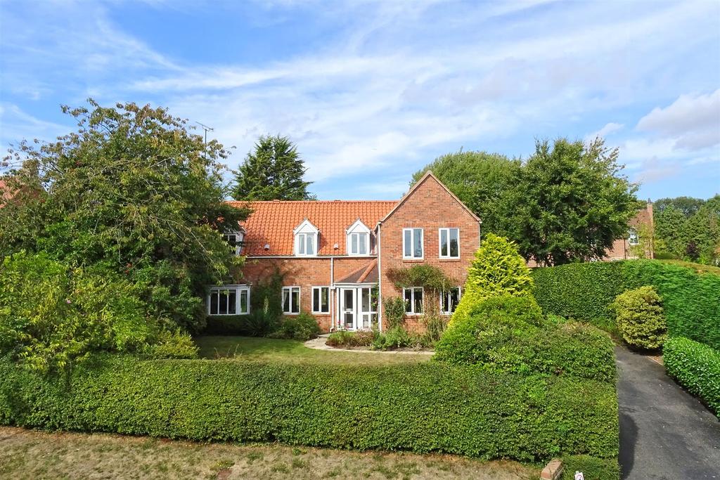 Main Street, Etton, Beverley 3 bed detached house for sale £700,000