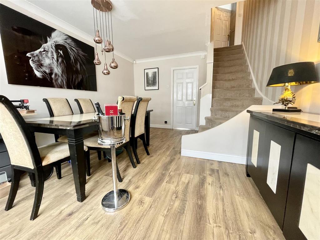 Blakedown Road, Halesowen 3 bed semidetached house £290,000