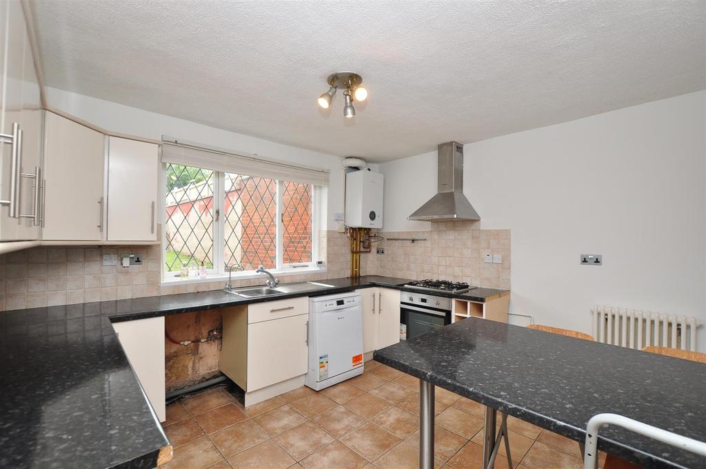 Waterfall Lane, Rowley Regis 2 bed terraced house for sale £150,000