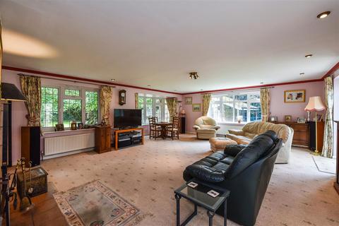 The Martlets Bridle Lane, Slindon Common, Arundel, BN18 0NA