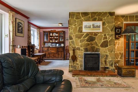 The Martlets Bridle Lane, Slindon Common, Arundel, BN18 0NA