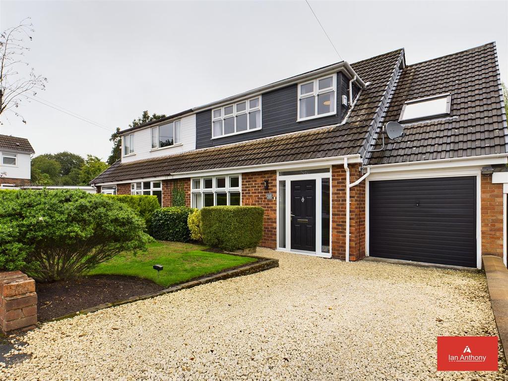 Redsands, Aughton, Lancashire 4 bed semidetached house £375,000