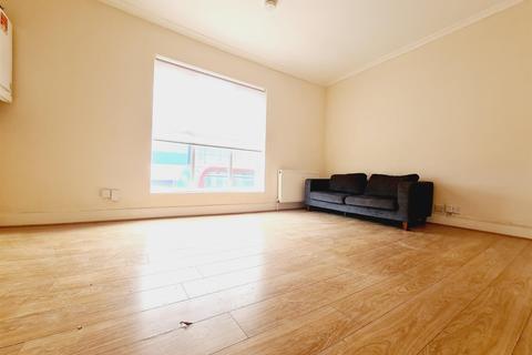 1 bedroom flat to rent - Northumberland Park, London