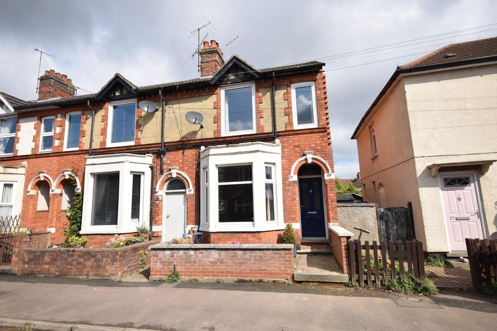 Cecil Street, Rothwell, Kettering 2 bed terraced house to rent £850