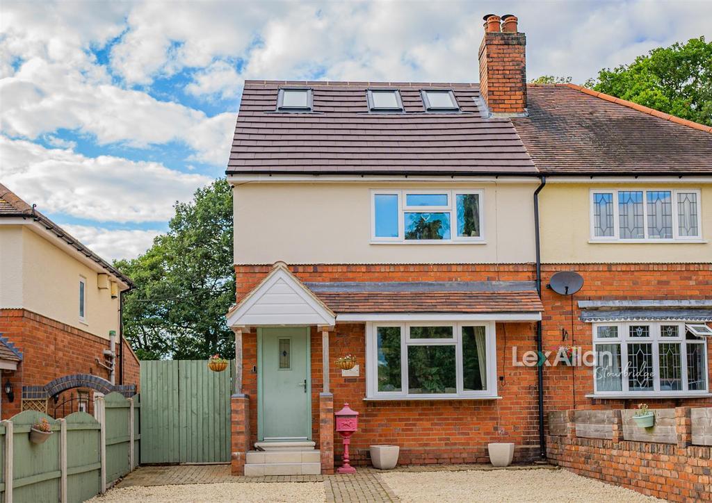 Whittington Hall Lane, Kinver... 3 bed semidetached house £425,000