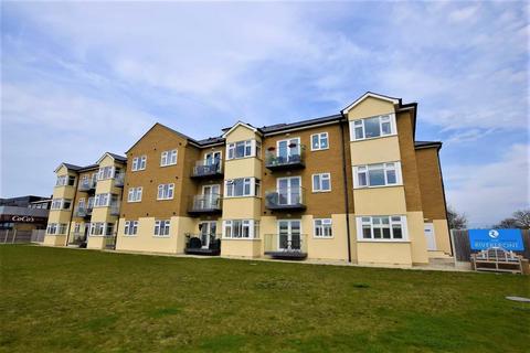 2 bedroom flat for sale, Eastern Esplanade, Canvey Island SS8