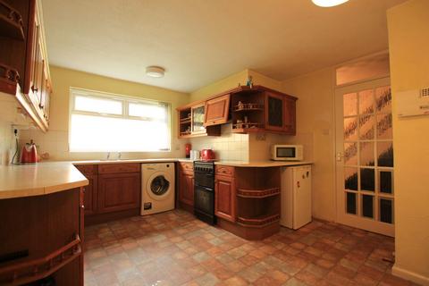 14 Bay Gardens, Bristol, BS5 6YB