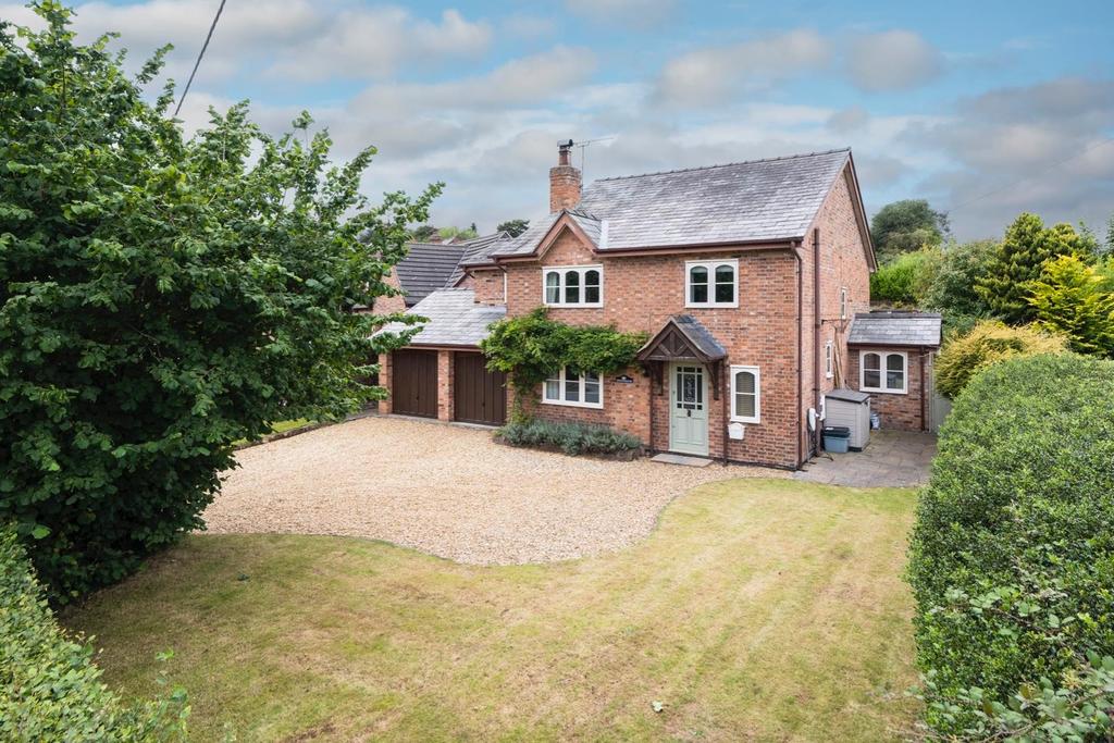 Sherrington Lane, Brown Knowl 4 bed detached house - £625,000