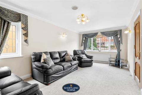 3 Asthill Grove, Coventry, CV3 6HN