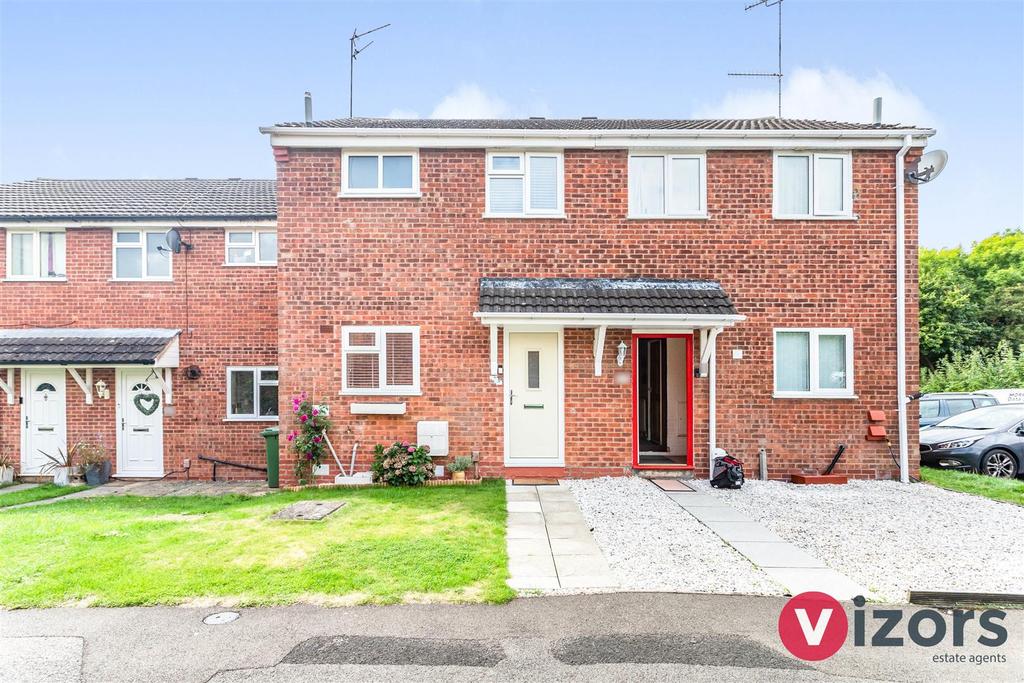 Oldbury Close, Redditch 3 bed terraced house for sale £230,000