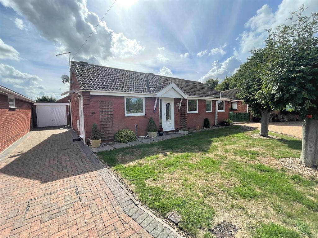 Kielder Drive, Bingham, Nottingham 3 bed detached bungalow for sale £
