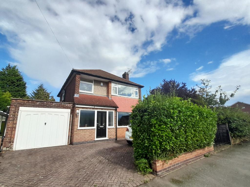 Watergate Lane, Braunstone, Leicester, LE3 3 bed detached house for