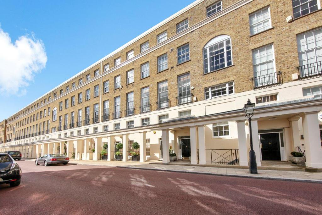 York Terrace West, London, NW1 4 bed apartment £13,000 pcm (£3,000 pw)
