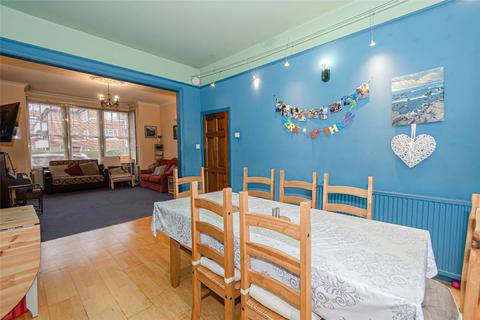 82 Wilton Road, London, N10 1LT