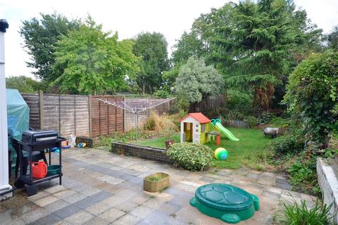 82 Wilton Road, London, N10 1LT