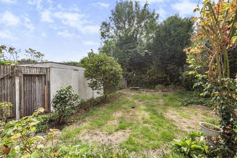 3 North Crescent, London, N3 3LL